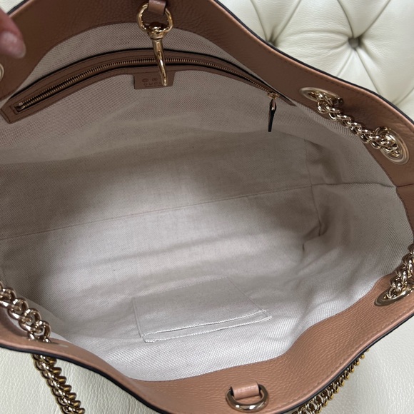 Brand new Gucci Soho Leather Beige Chain Shoulder Bag - Picture 10 of 11